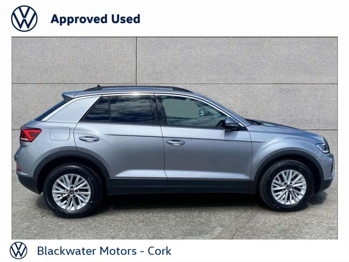 Volkswagen T-Roc 2.0TDI 116BHP LIFE WITH REVIEW CA - Image 2