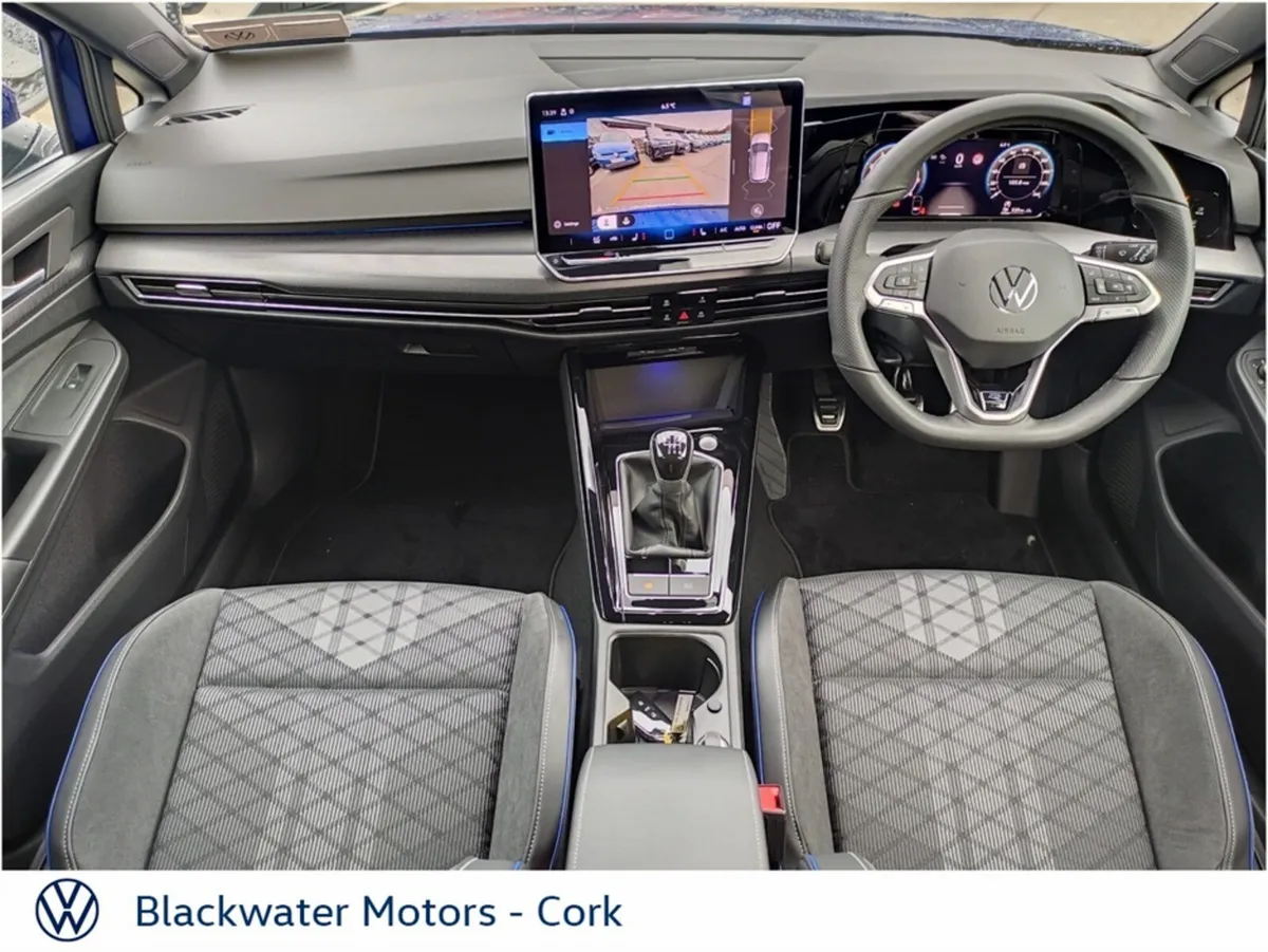 Volkswagen Golf 2.0TDI 150BHP 5DR AUTOMATIC R-LINE - Image 4