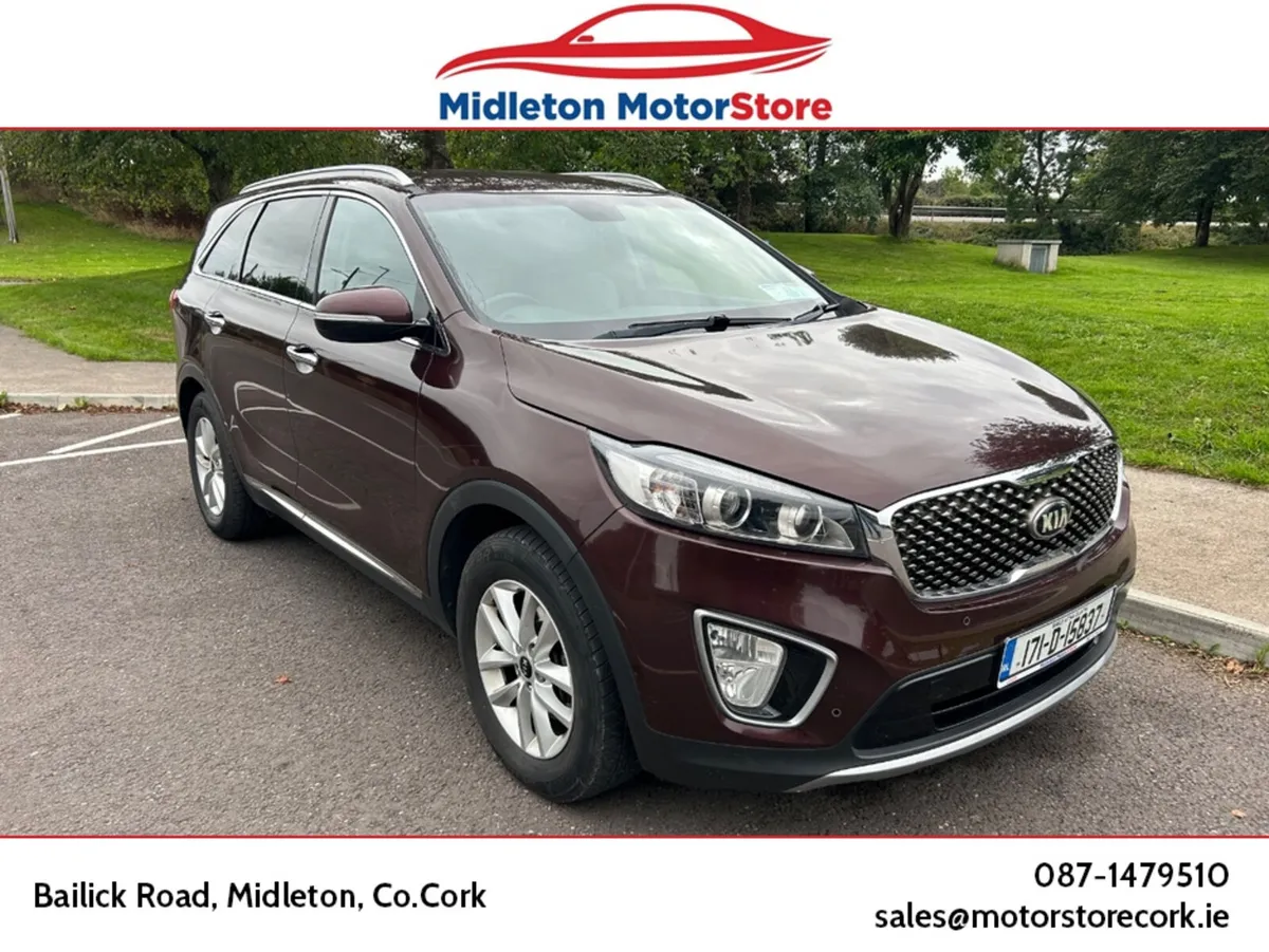 Kia Sorento PLATINUM 4X2 5DR - Image 1