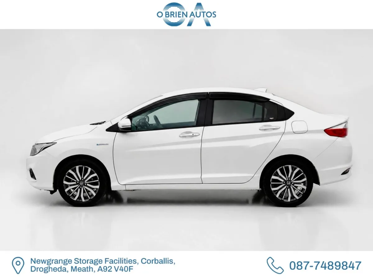 Honda Grace DAA-GM4 - Image 3