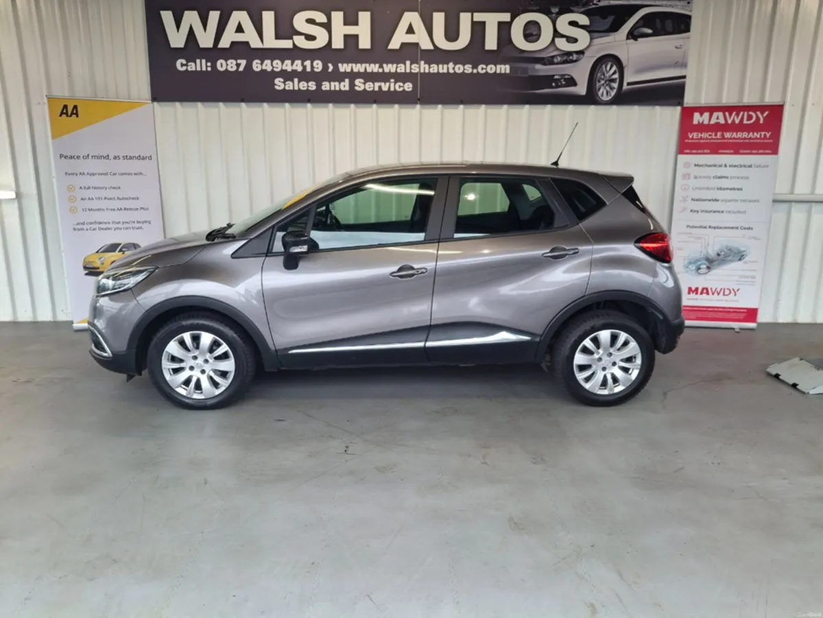 Renault Captur LIFE 1.5 DCI 90 EU6 4DR - Image 2
