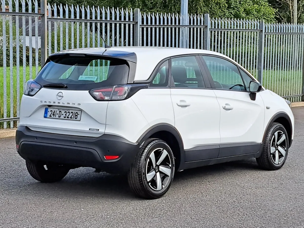 Opel Crossland SC 1.2TURBO 110BHP **REVERSING CAME - Image 5