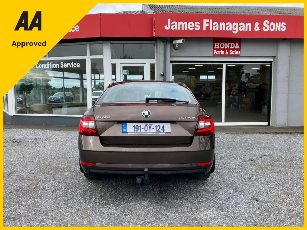 Skoda Octavia AMBITION 1.6 TDI 115HP 4DR - Image 5