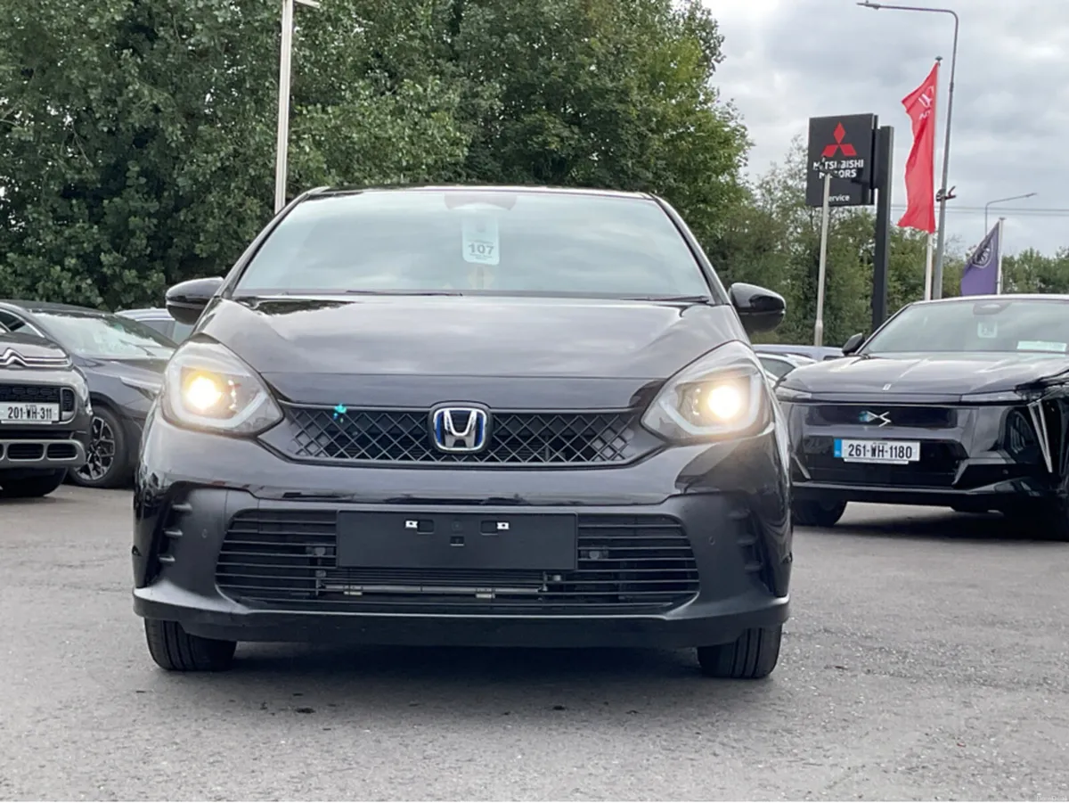 Honda Jazz ELEGANCE - Image 3