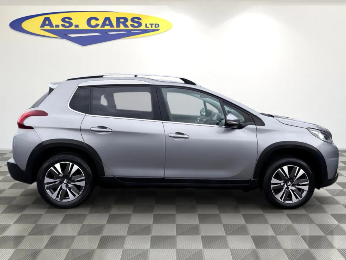 Peugeot 2008 ALLURE 1.2 PURETECH  ** PANORAMIC GLA - Image 3