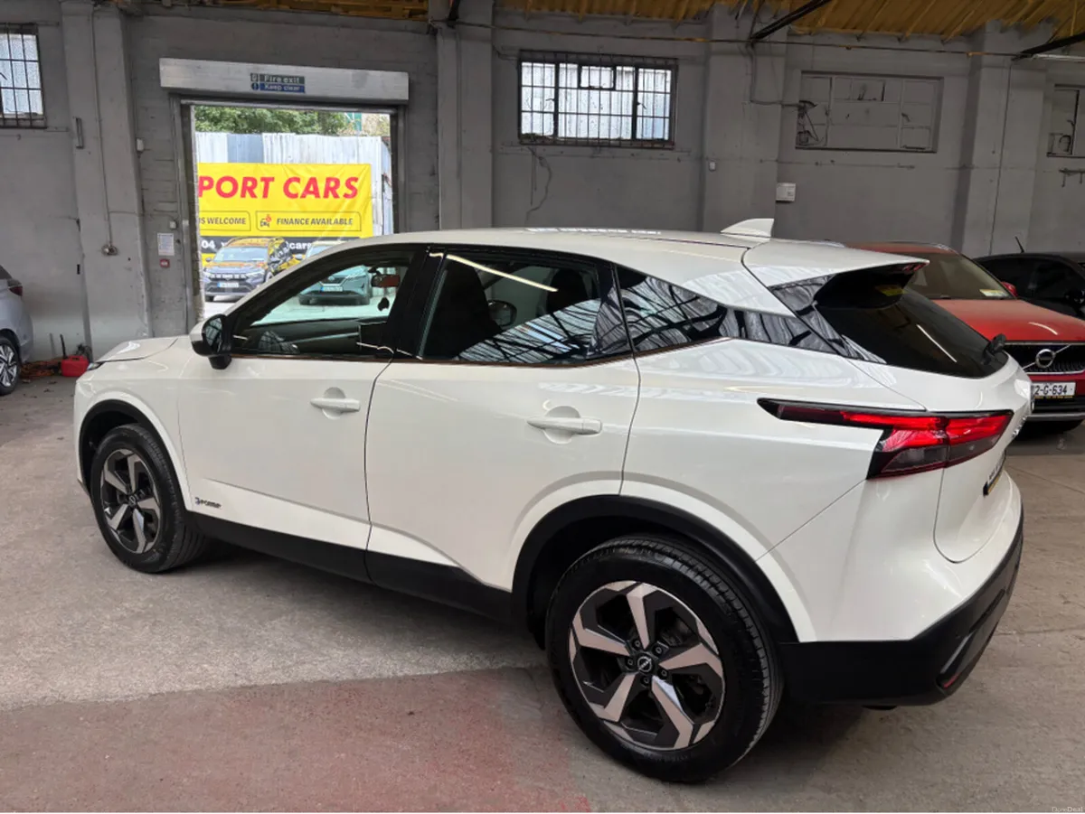 Nissan Qashqai EPOWER SV 4DR AUTO - Image 5