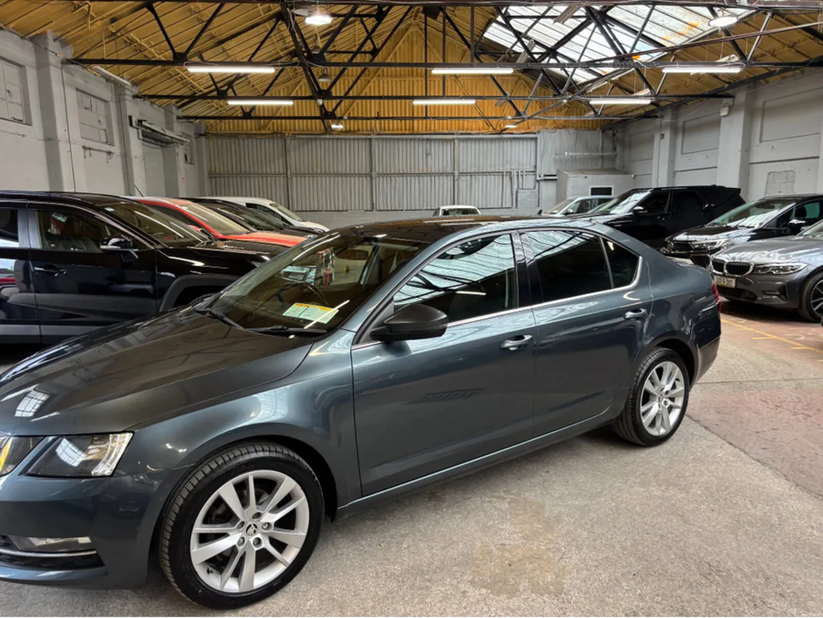 Skoda Octavia STYLE 1.6 TDI 115HP 4DR - Image 4