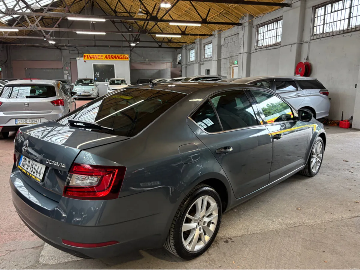 Skoda Octavia STYLE 1.6 TDI 115HP 4DR - Image 2