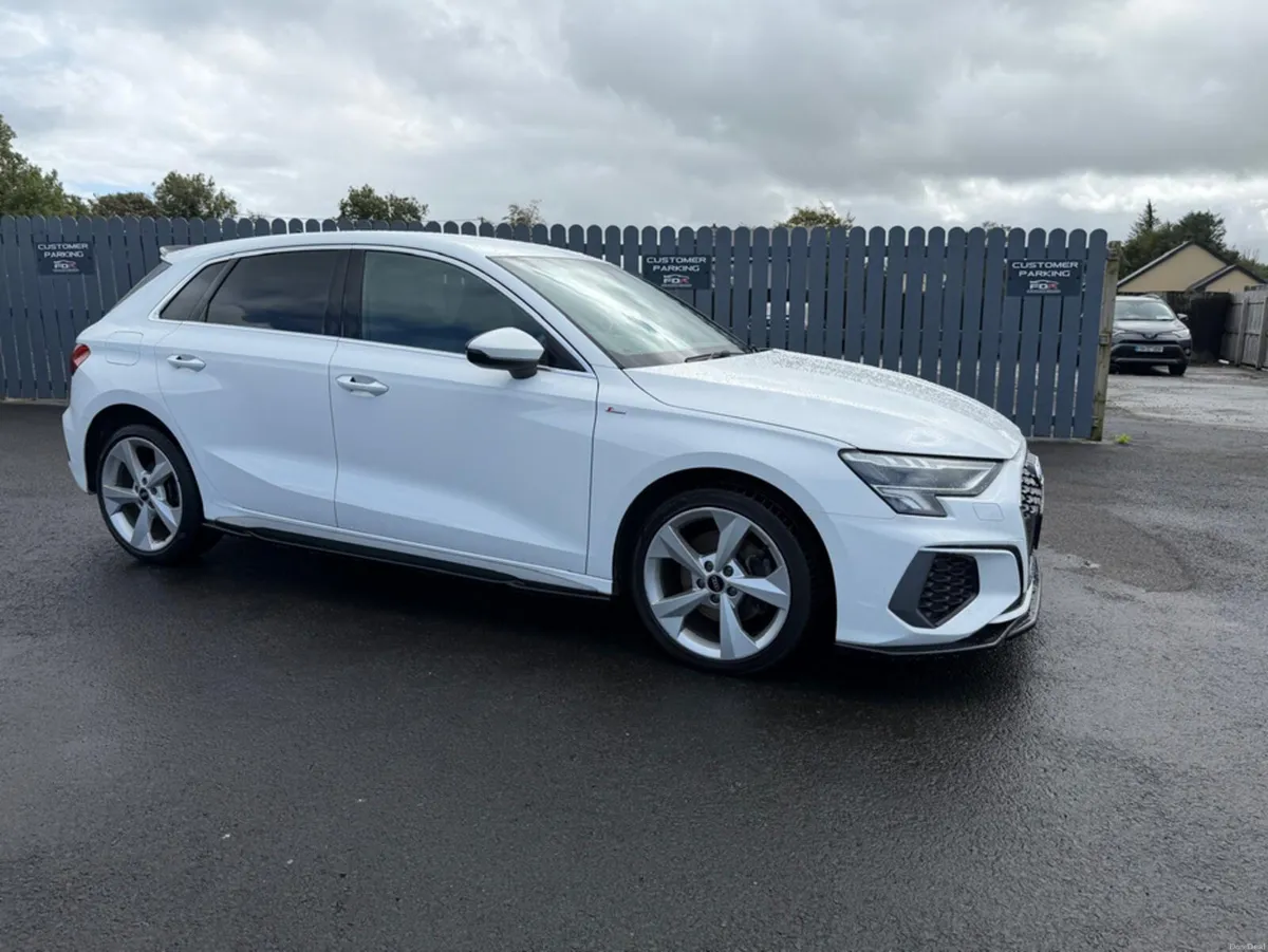 Audi A3 S LINE 40 TFSI E S-A SPORTBACK - Image 2