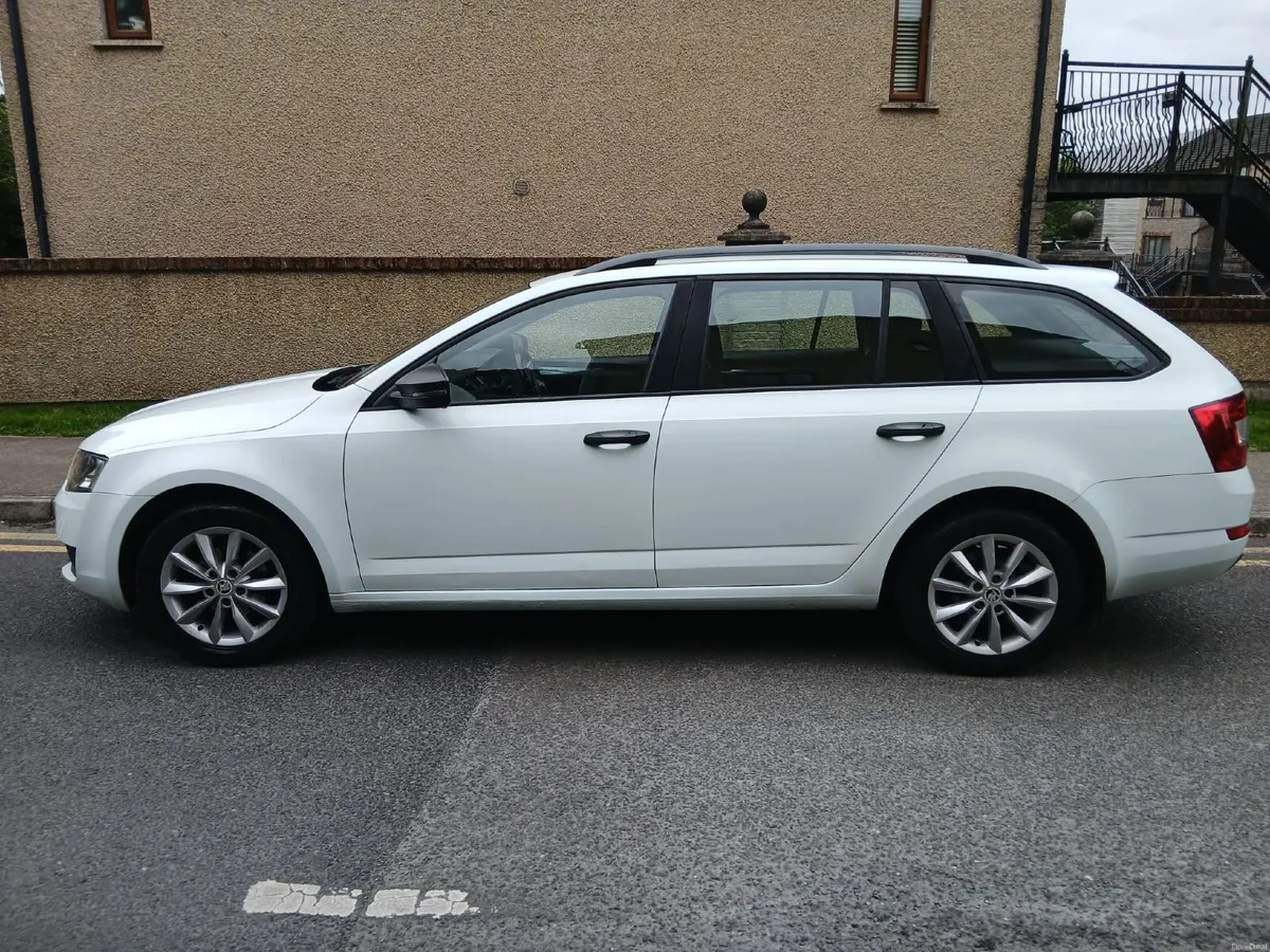 2015 Skoda Octavia🎈Estate Nct'd  Taxed - Image 5
