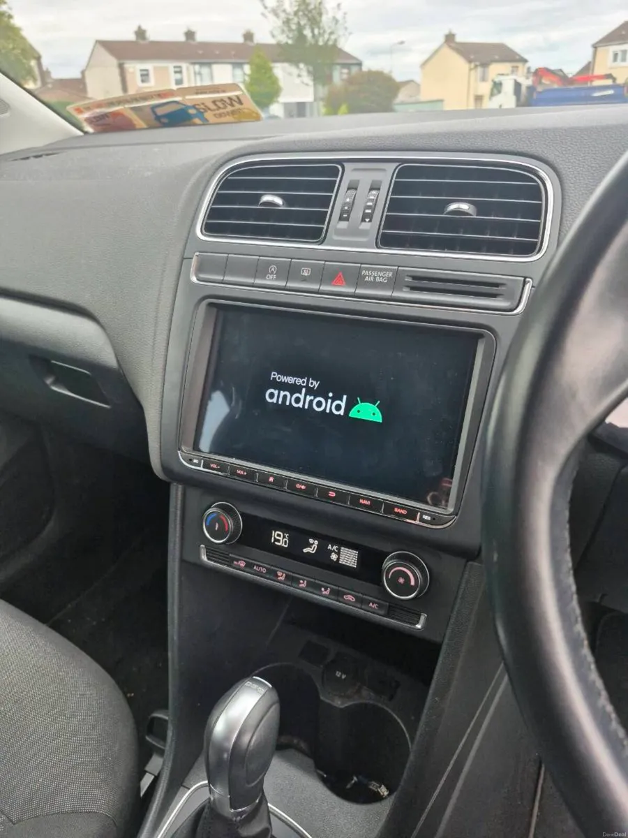 Volkswagen Polo - Image 6