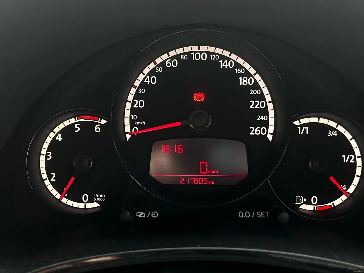 VW Beetle - Image 3