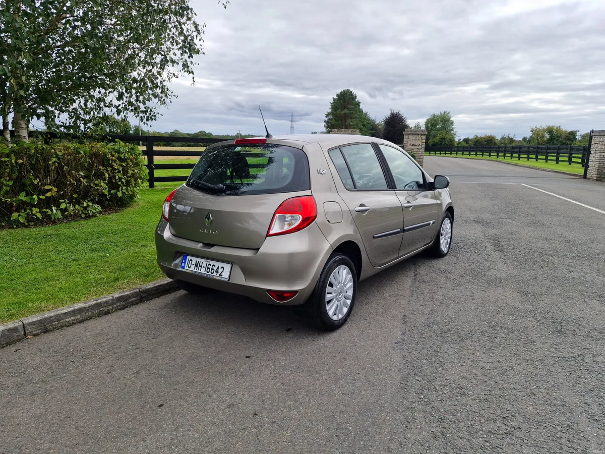 Renault Clio (NCT TESTED AND TAXED)!!! - Image 3