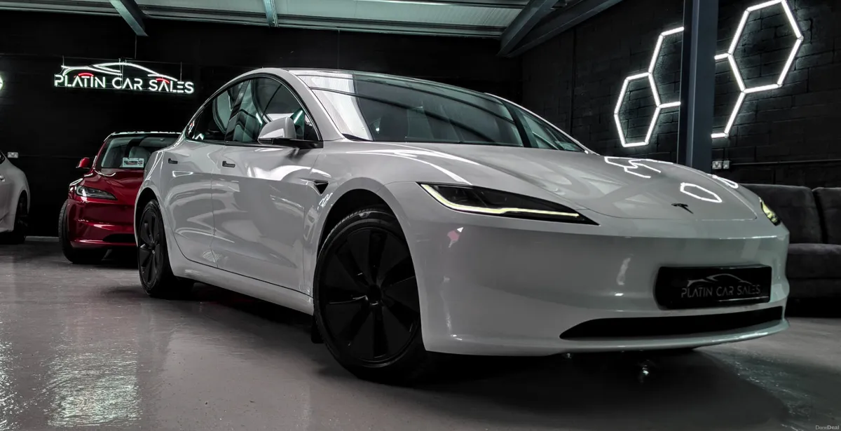 🔥 2025 Tesla Model 3 Premium Highland RWD - Image 4