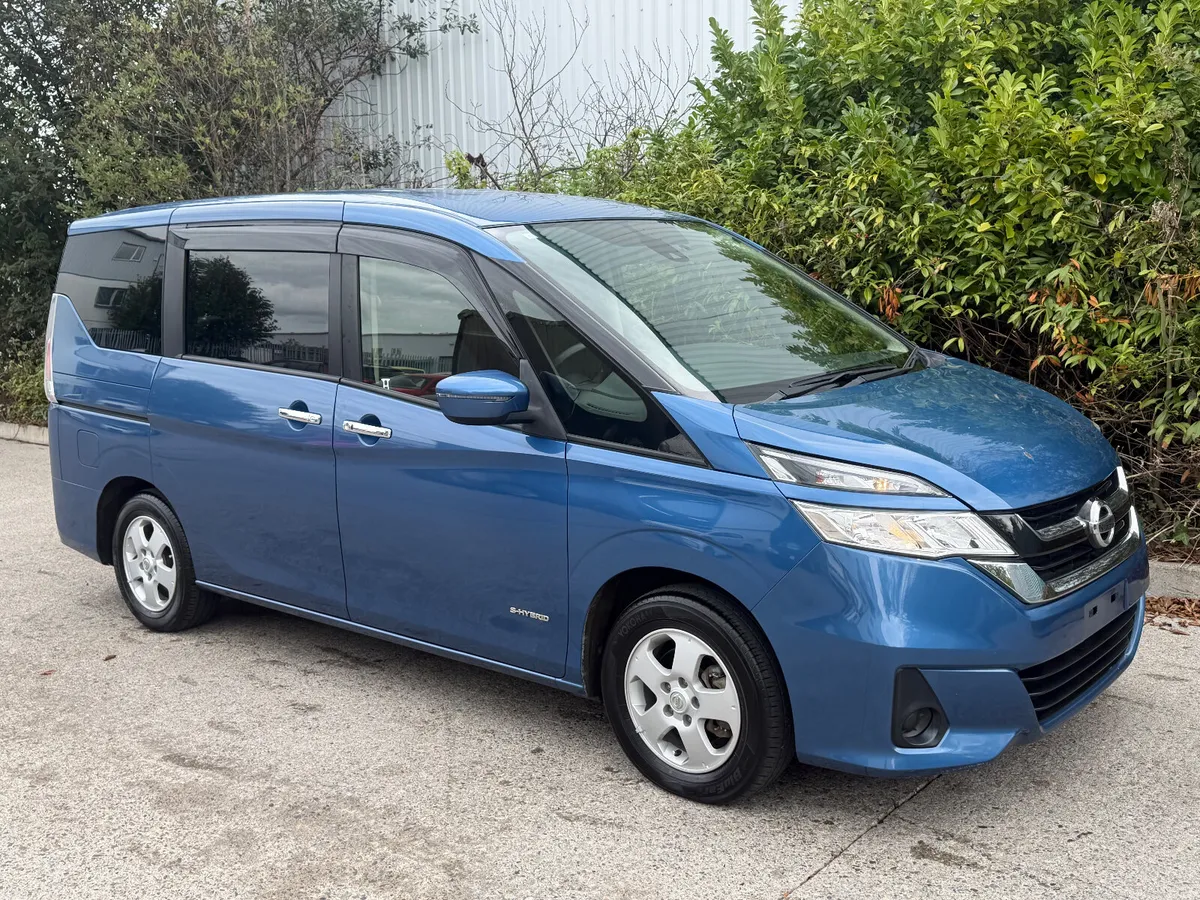 Nissan Serena Hybrid 8 Seater Low KM - Image 6