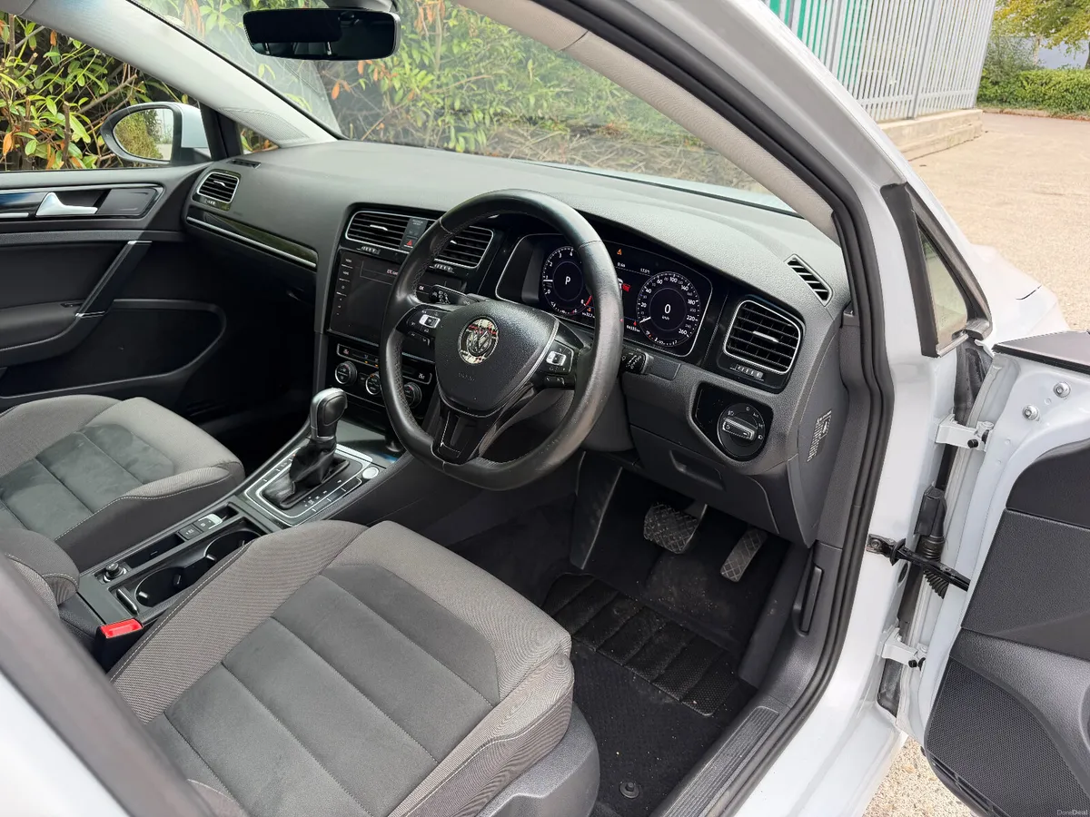 Volkswagen Golf 1.4 Meister Mk7.5 Auto Low KM - Image 6