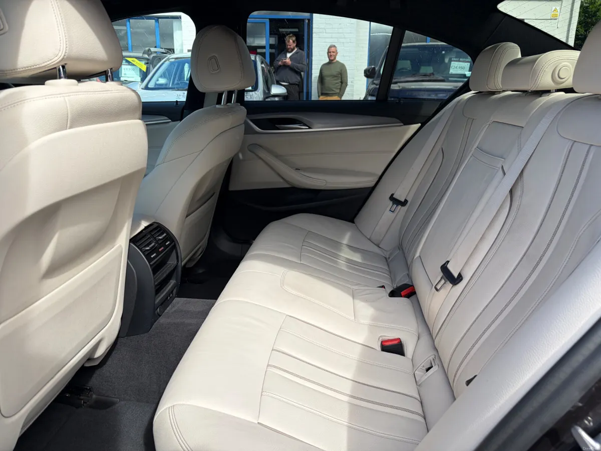 2020 BMW 530e M SPORT | HIGH SPEC | M SPORT PRO - Image 6