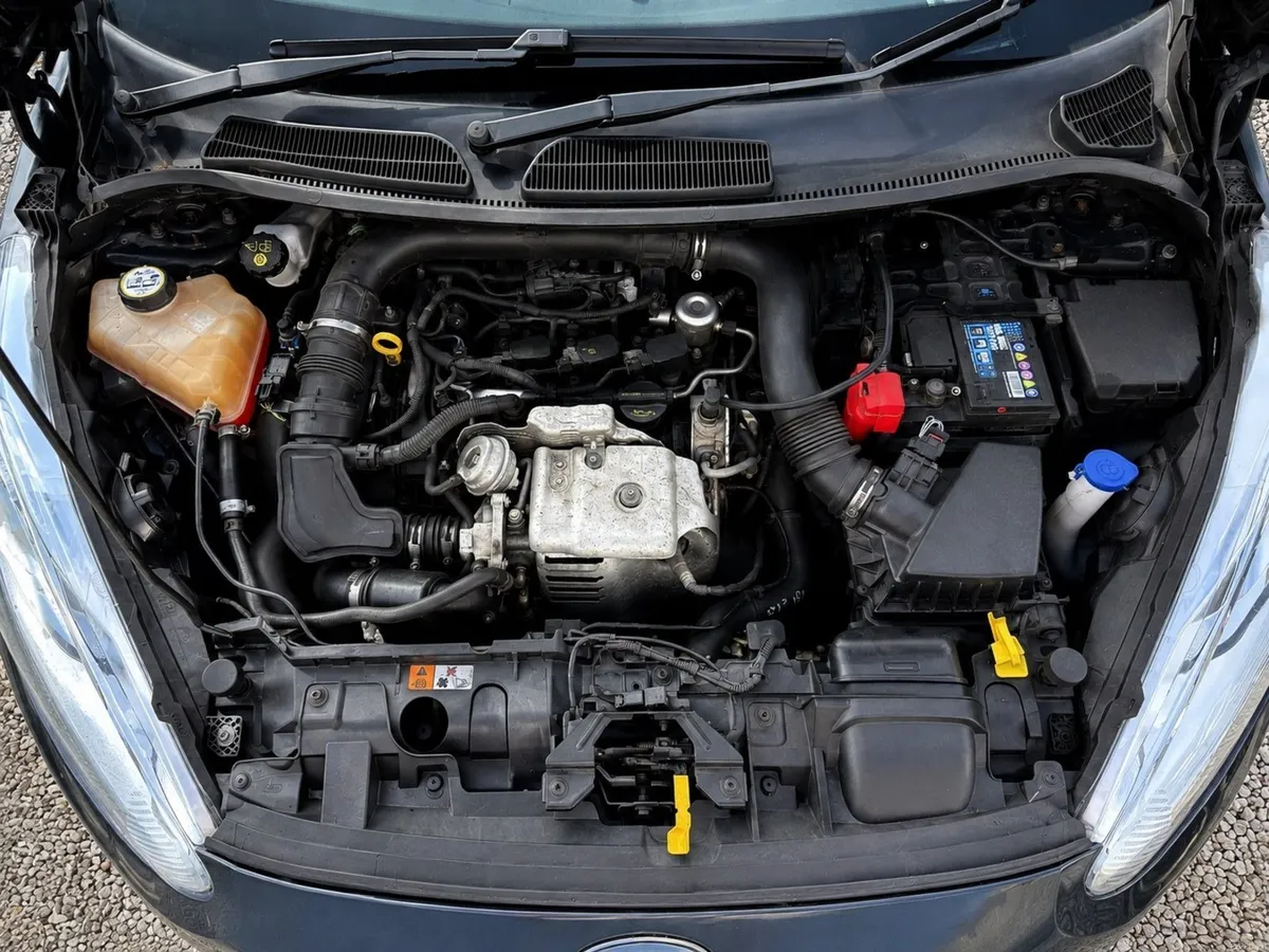 2014 Ford Fiesta 1.0 - Image 4