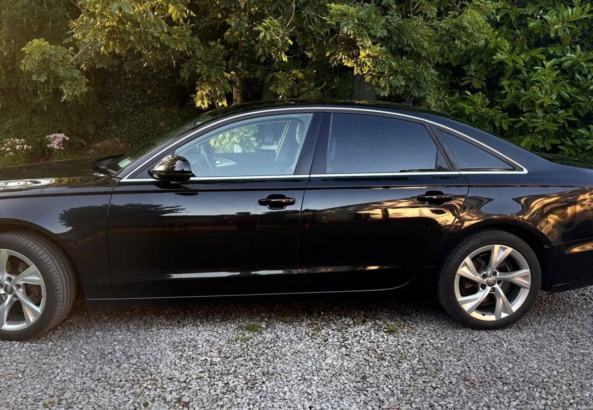 Audi A6 2012 - Image 2
