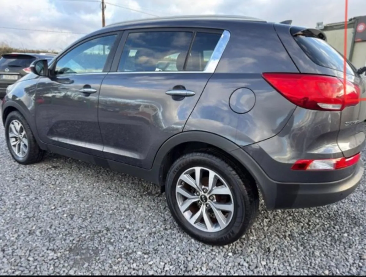 Kia Sportage EXE 1.7CRDI 2014 - Image 2