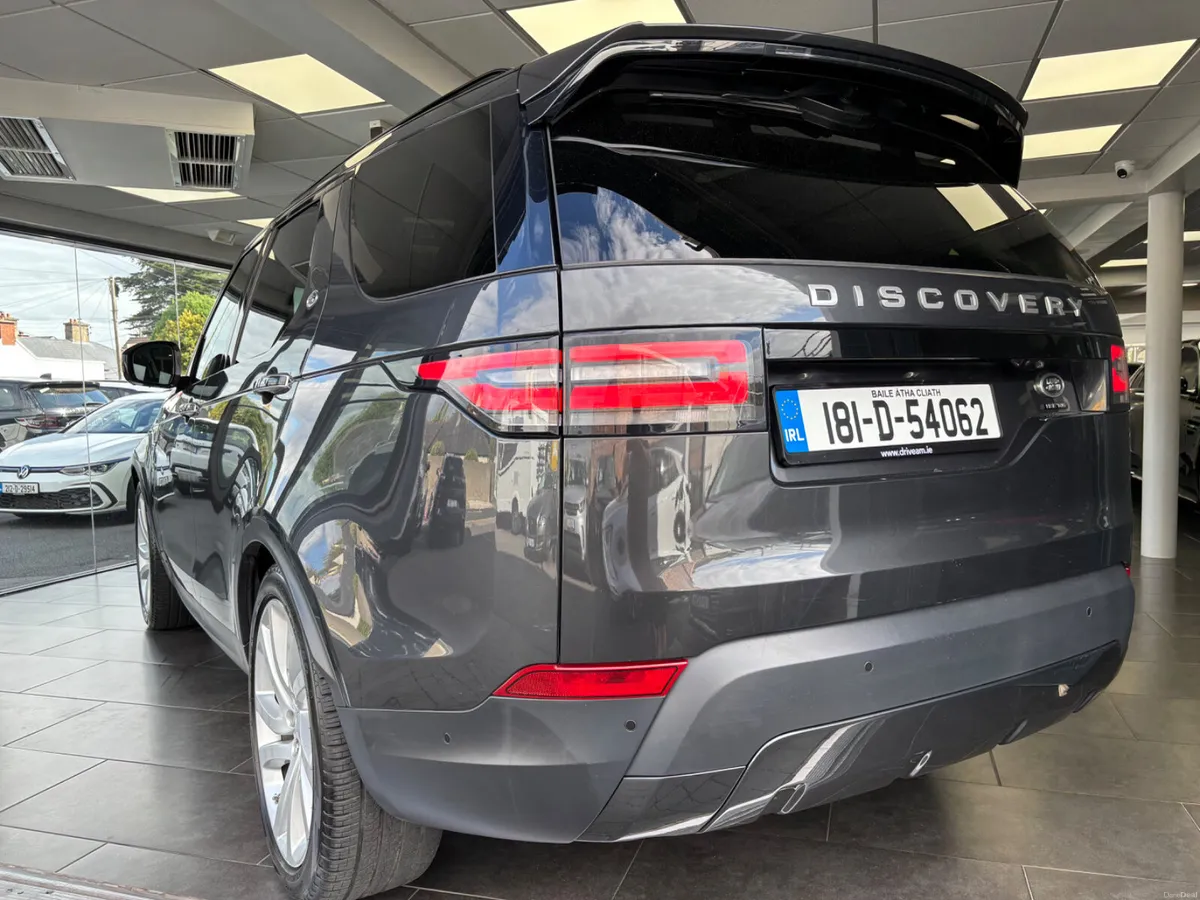 Land Rover Disco  3.0 HSE Luxury*2 Year Warranty * - Image 5