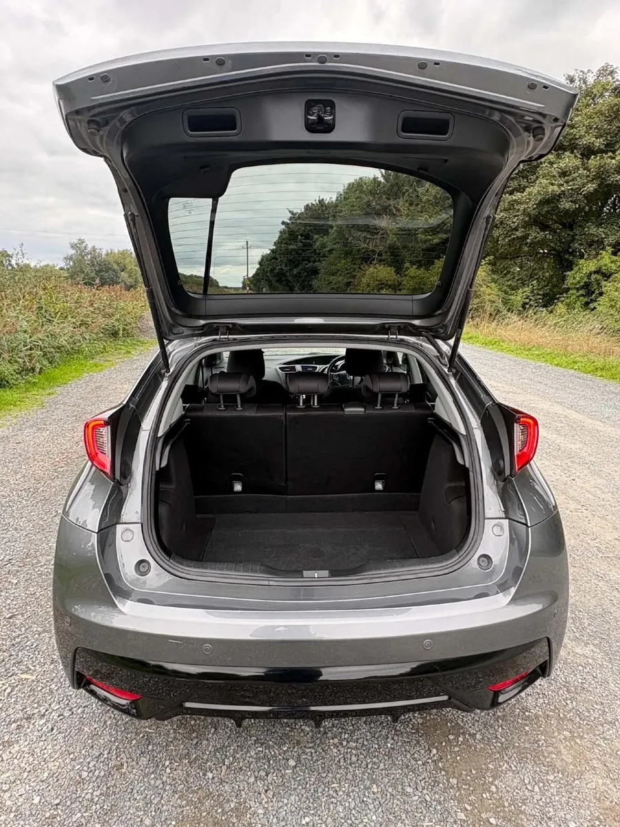 Honda Civic 2016 - Image 3