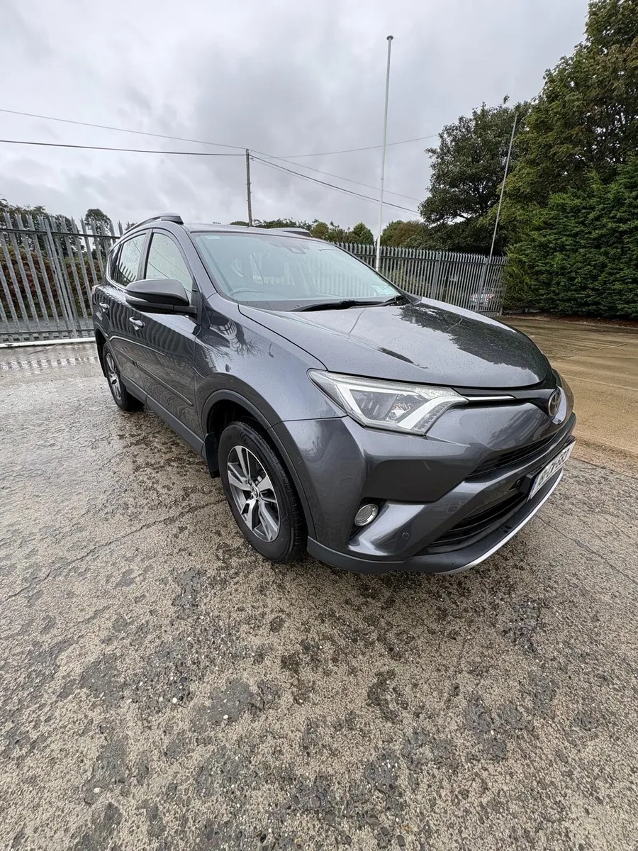 Toyota RAV4 2018 - Image 5