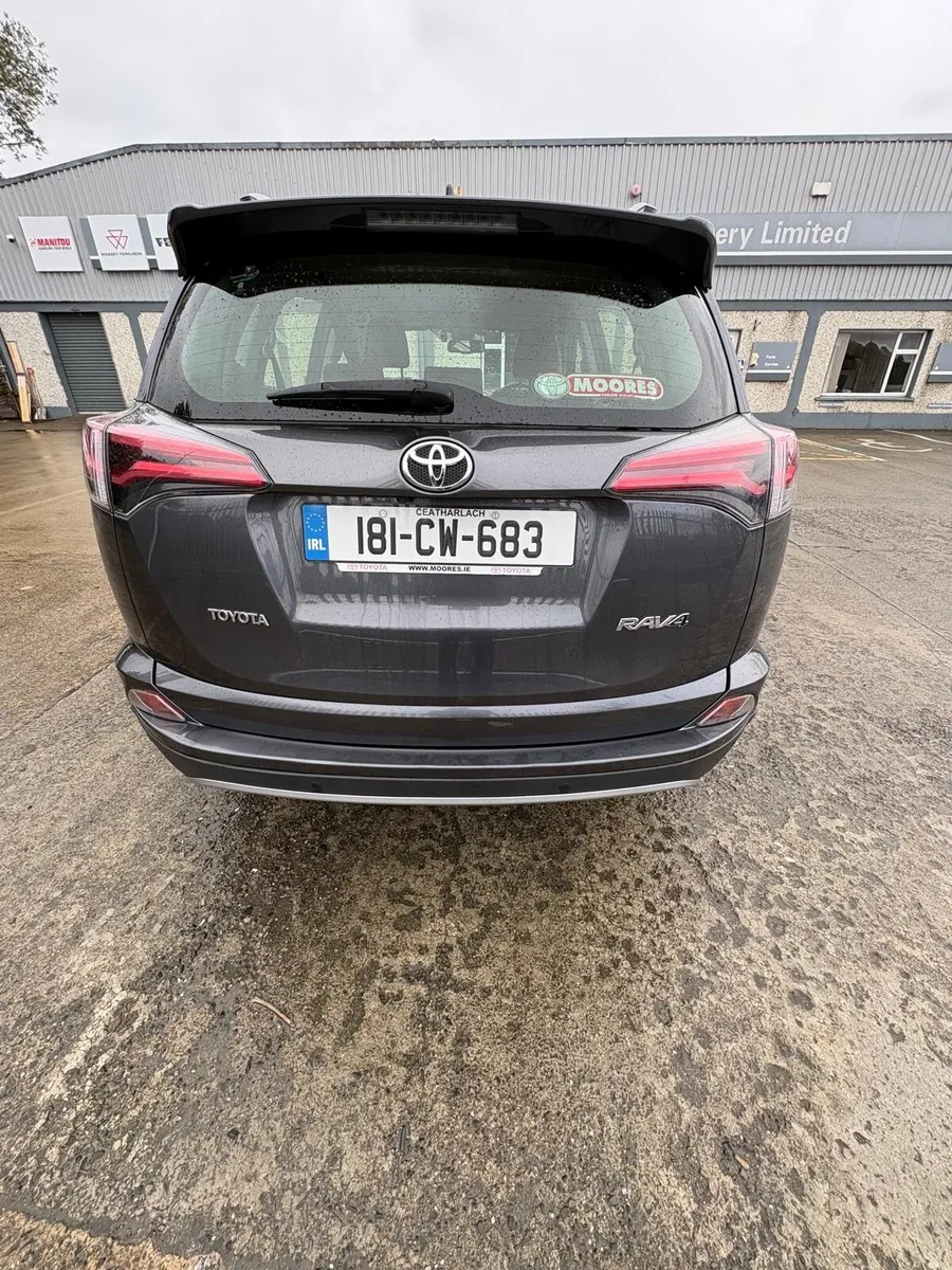Toyota RAV4 2018 - Image 6