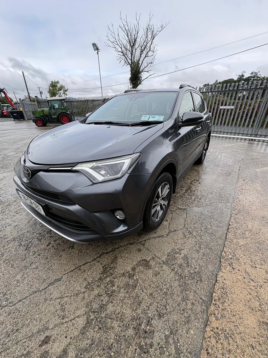 Toyota RAV4 2018 - Image 1