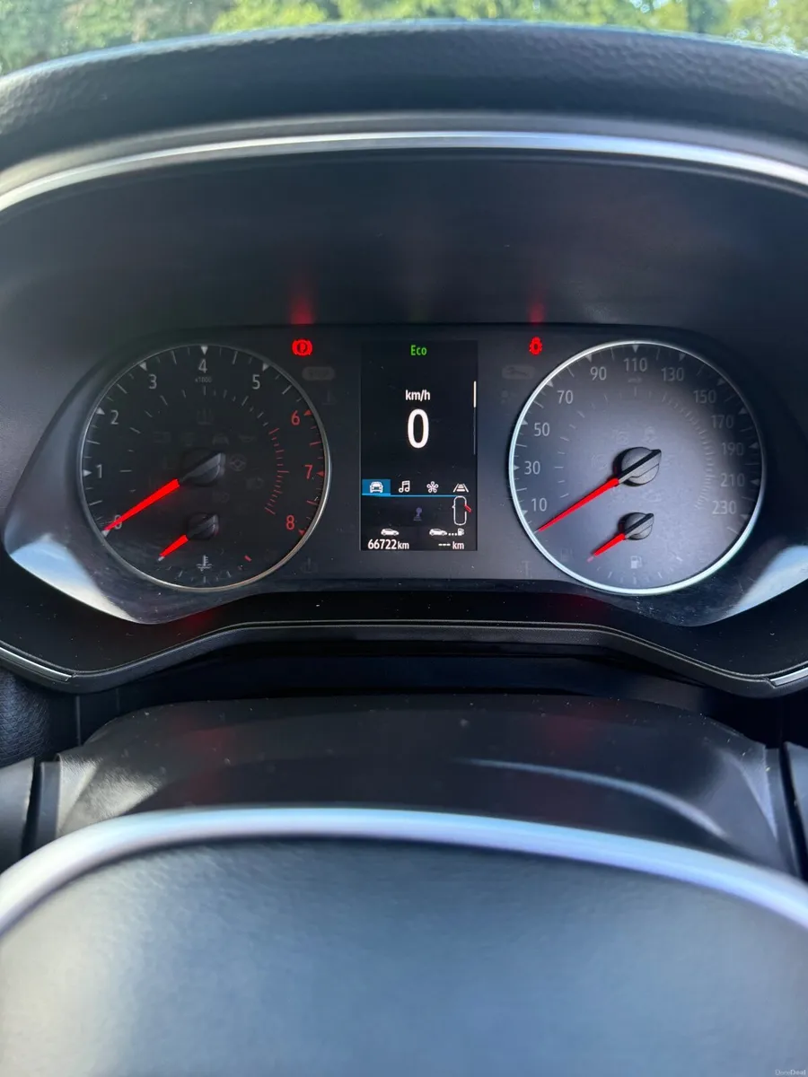 Renault Clio 2020 - Image 6