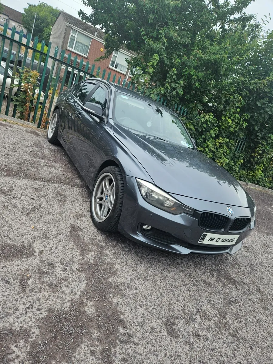 BMW 3 series f30 - Image 1