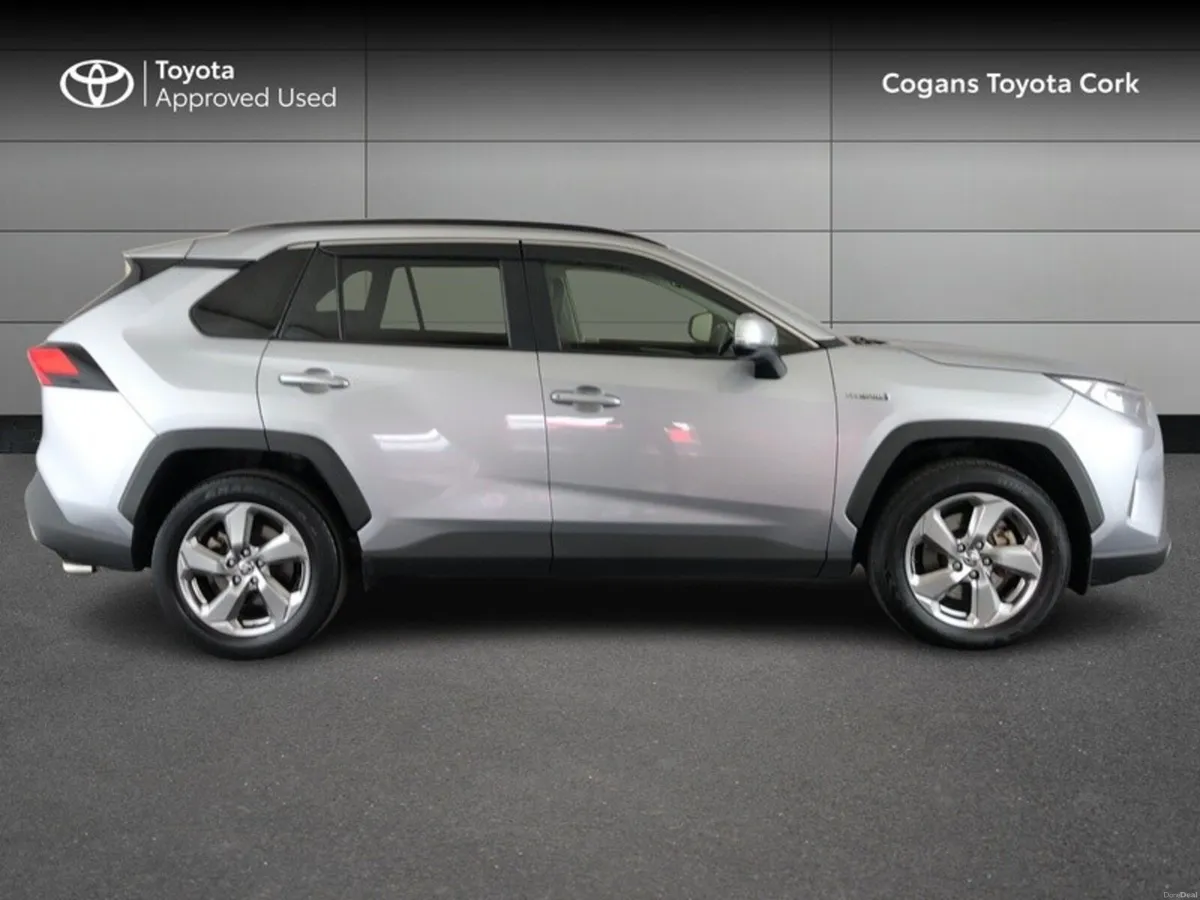 Toyota RAV4 RAV4 HYBRID SOL 4DR AUTO MY21 - Image 3