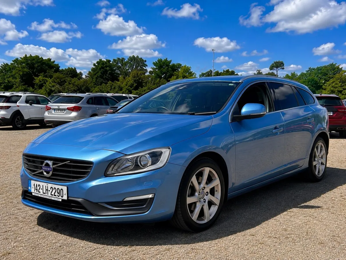 Volvo V60 T4 2014 low mileage price drop - Image 2