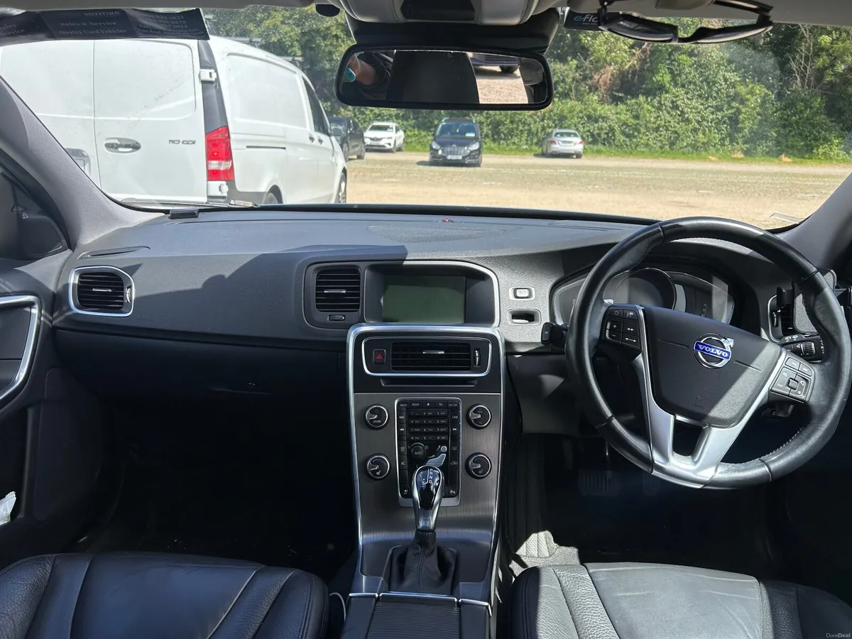 Volvo V60 T4 2014 low mileage price drop - Image 4