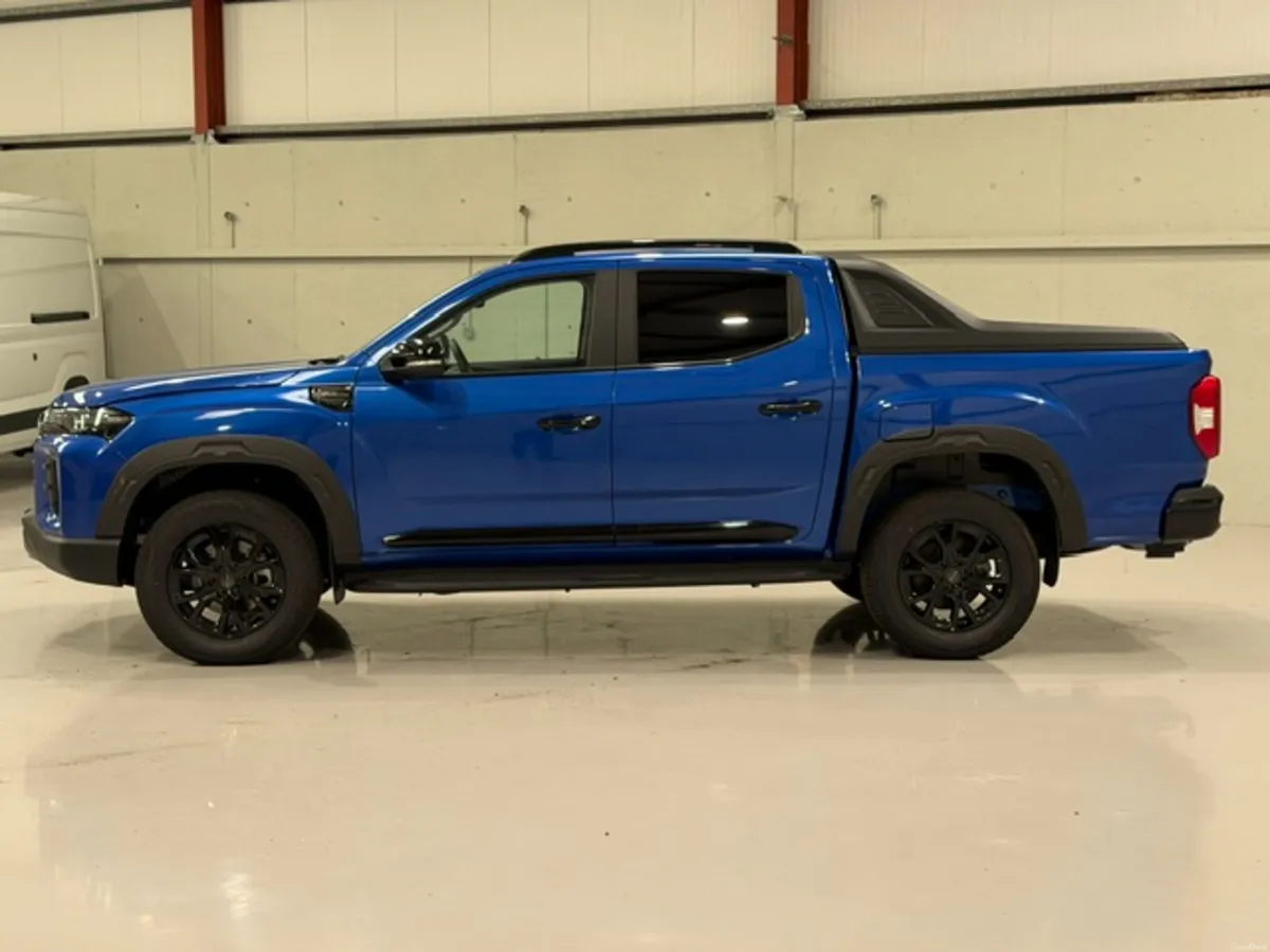 2026 MAXUS T60 Bi-TURBO 4WD DOUBLE CAB 4 DR PICKUP - Image 4