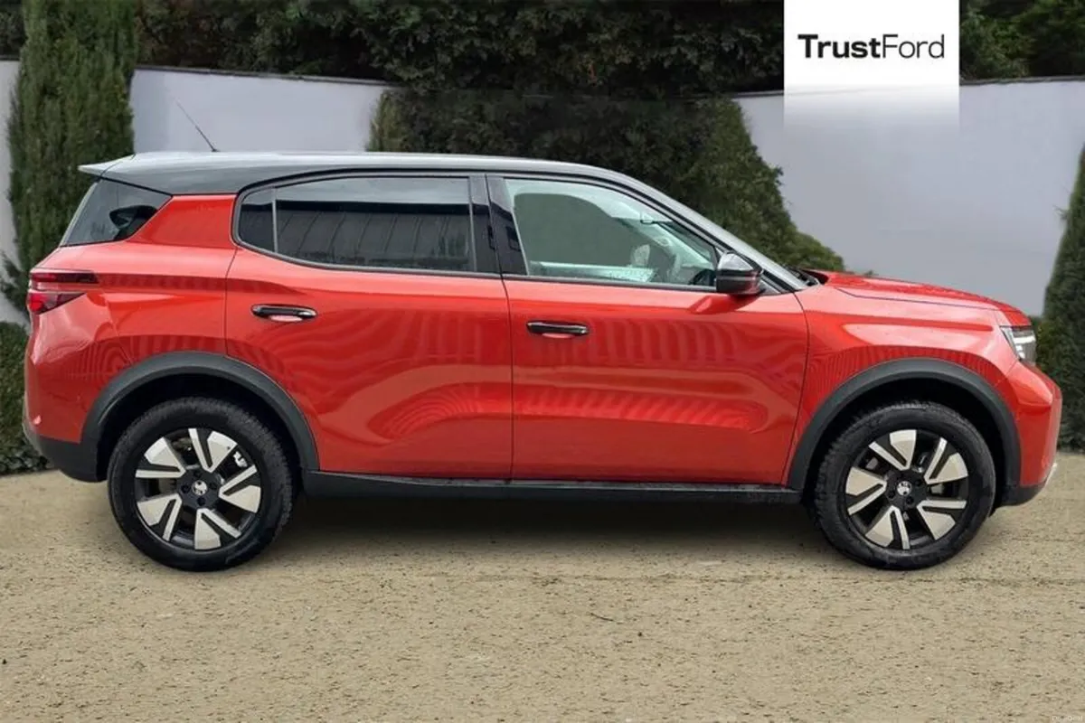 Vauxhall Frontera 83kW GS 44kWh 5dr Auto- Parking - Image 3