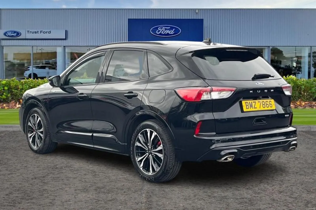Ford Kuga 2.5h Duratec ST-Line X Edition SUV 5dr - Image 2