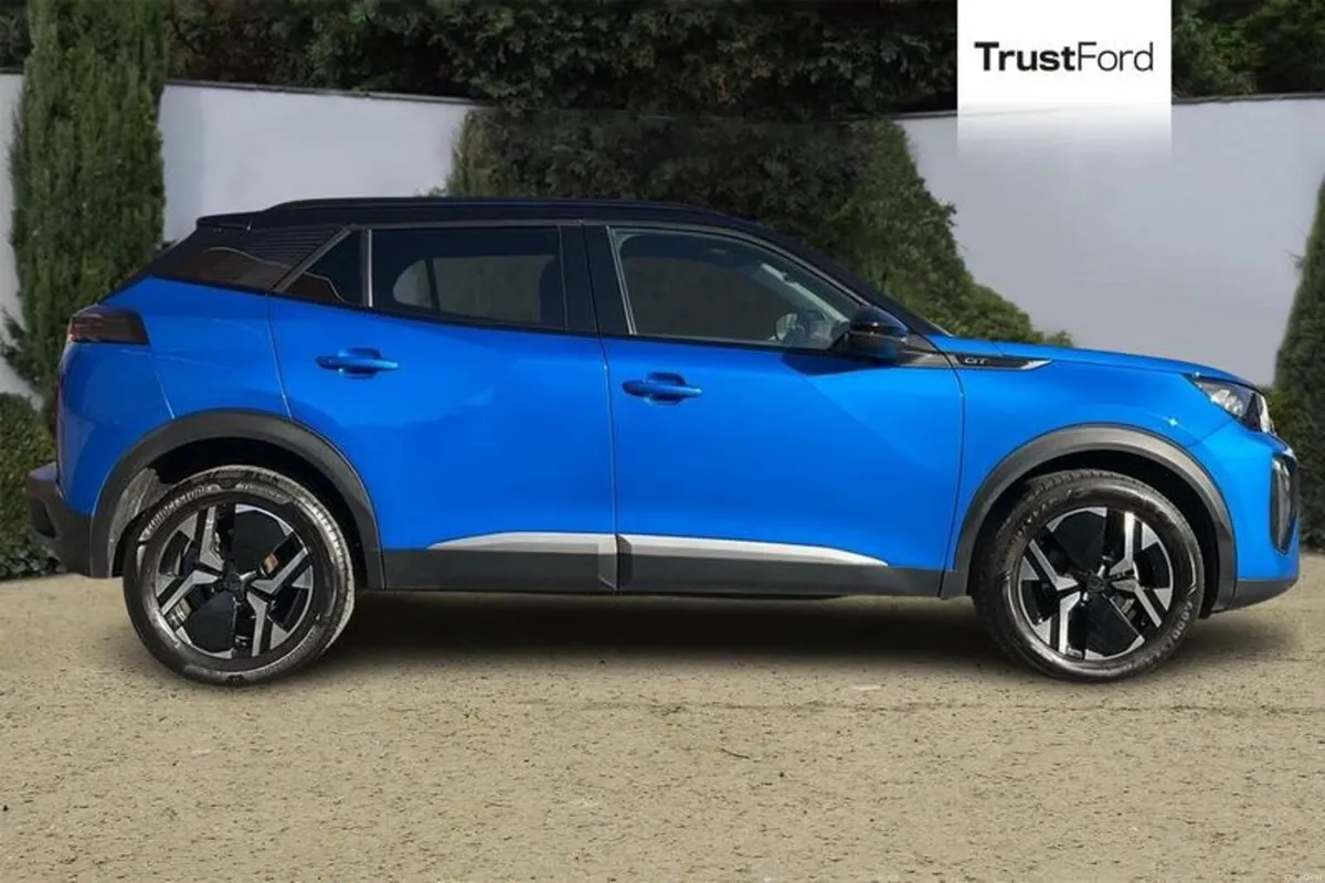 Peugeot 2008 1.2 PureTech 130 GT 5dr EAT8 - Image 3