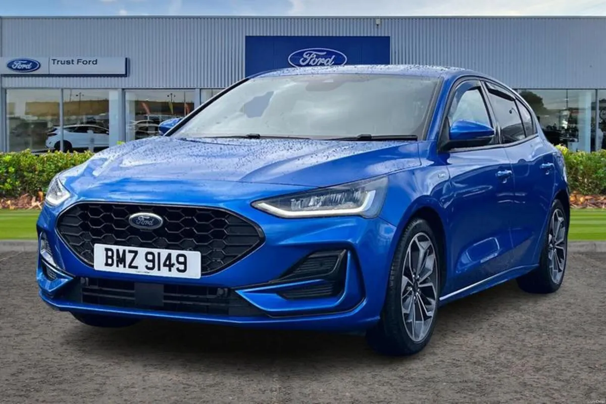 Ford Focus 1.0T EcoBoost MHEV ST-Line X Edition Ha - Image 5