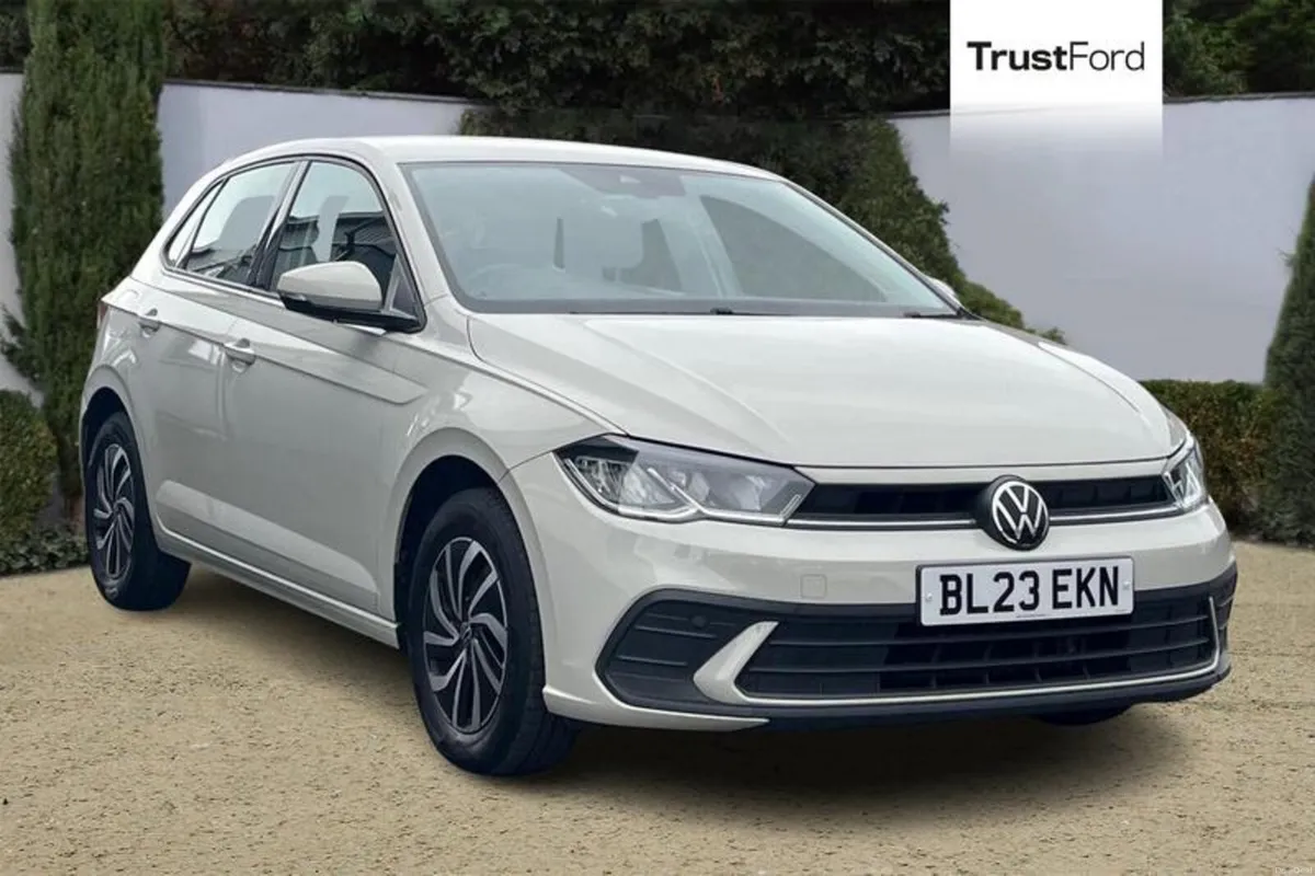 Volkswagen Polo 1.0 EVO Life Hatchback 5dr Petrol - Image 1