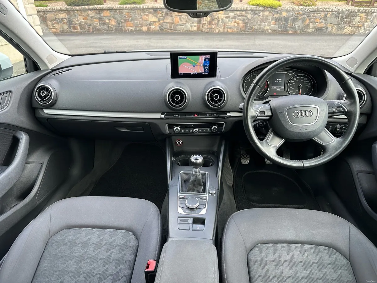 Car - Image 5