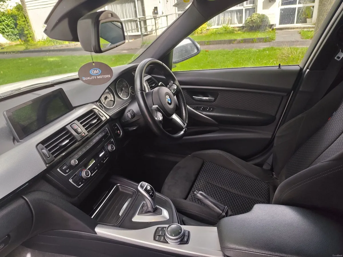 BMW 3-Series 2014 - Image 5