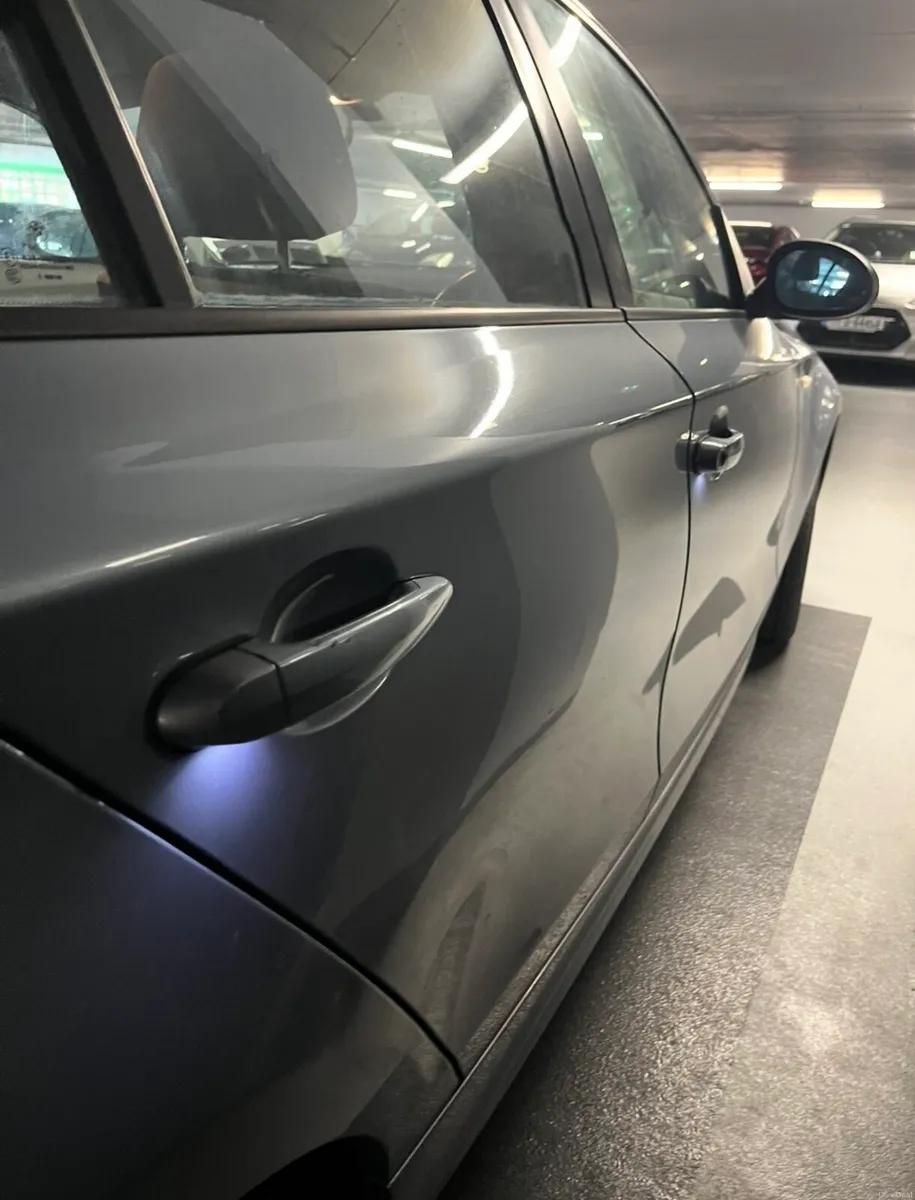 BMW 116i - Image 3