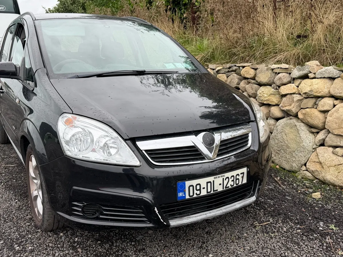 2009 Vauxhall Zafira 1.4petrol manual 7Seater - Image 2