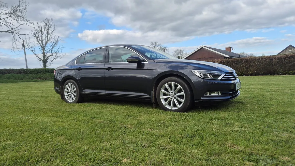 Volkswagen Passat Comfortline - Image 3