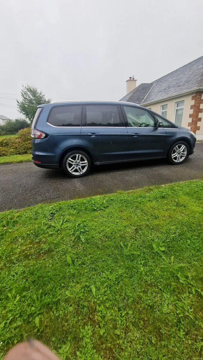Ford Galaxy 2019 - Image 1