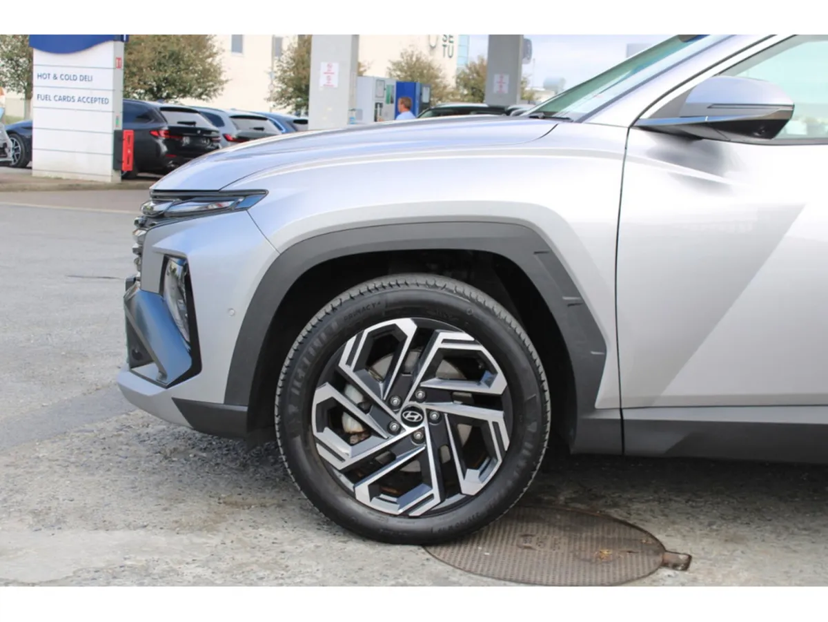 Hyundai Tucson HEV EXECUTIVE PLUS 5DR - Image 6