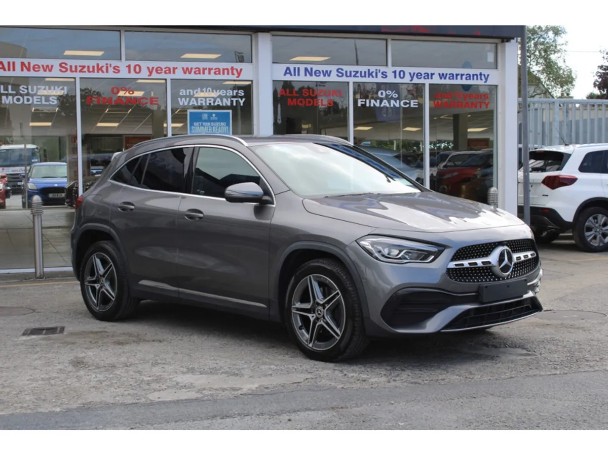 Mercedes-Benz GLA EXCLUSIVE EDITION E AMG LINE - Image 2