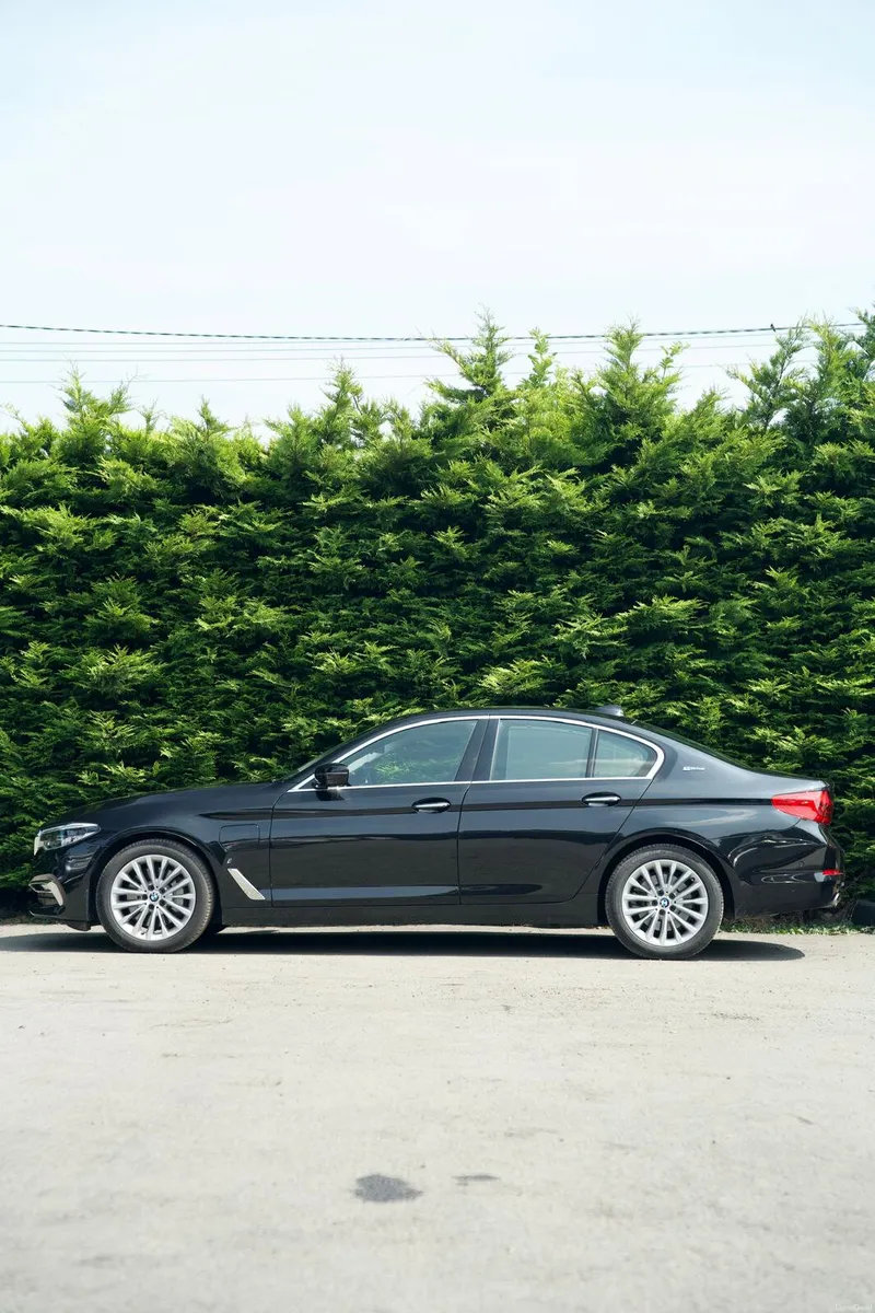 BMW 530E Luxury Line- Low Mileage - Image 4