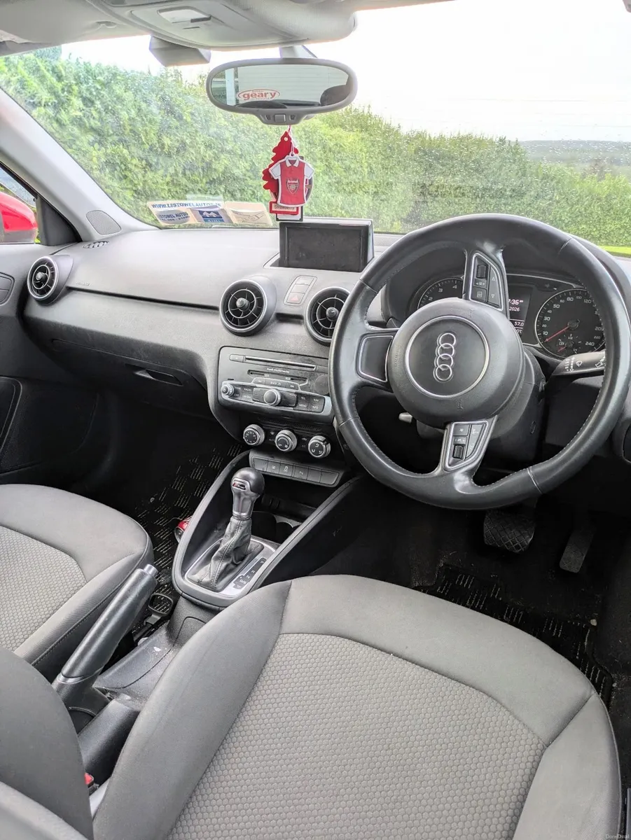 Audi A1 2016 - Image 6